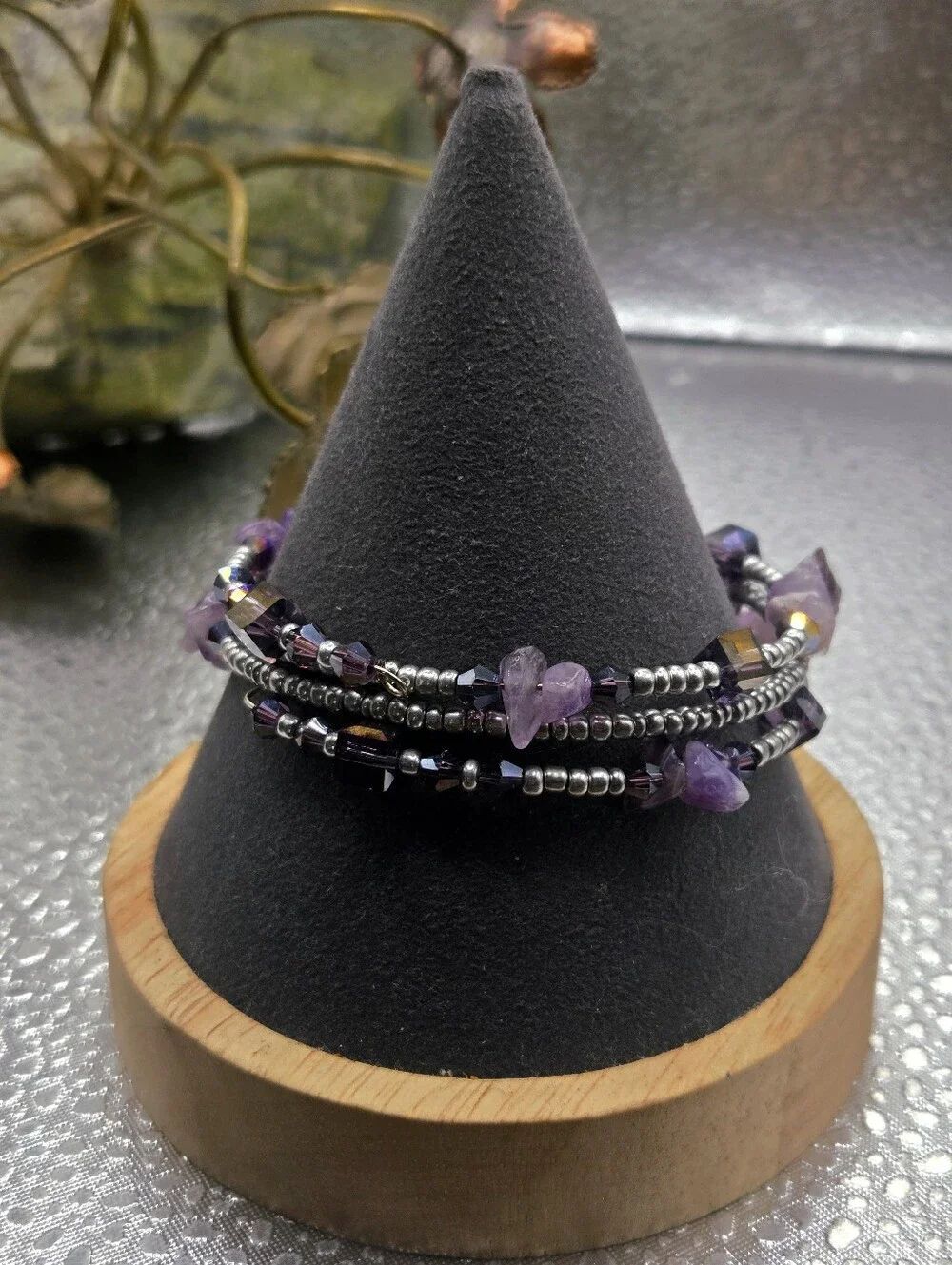 "5/$40" Purple Amethyst Crystal Bead Silvertone Coil Bracelet Sz Small